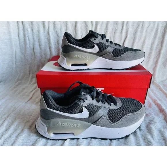 NiB Nike Air Max SYSTM DK Smoke Grey/ White DM9537 002